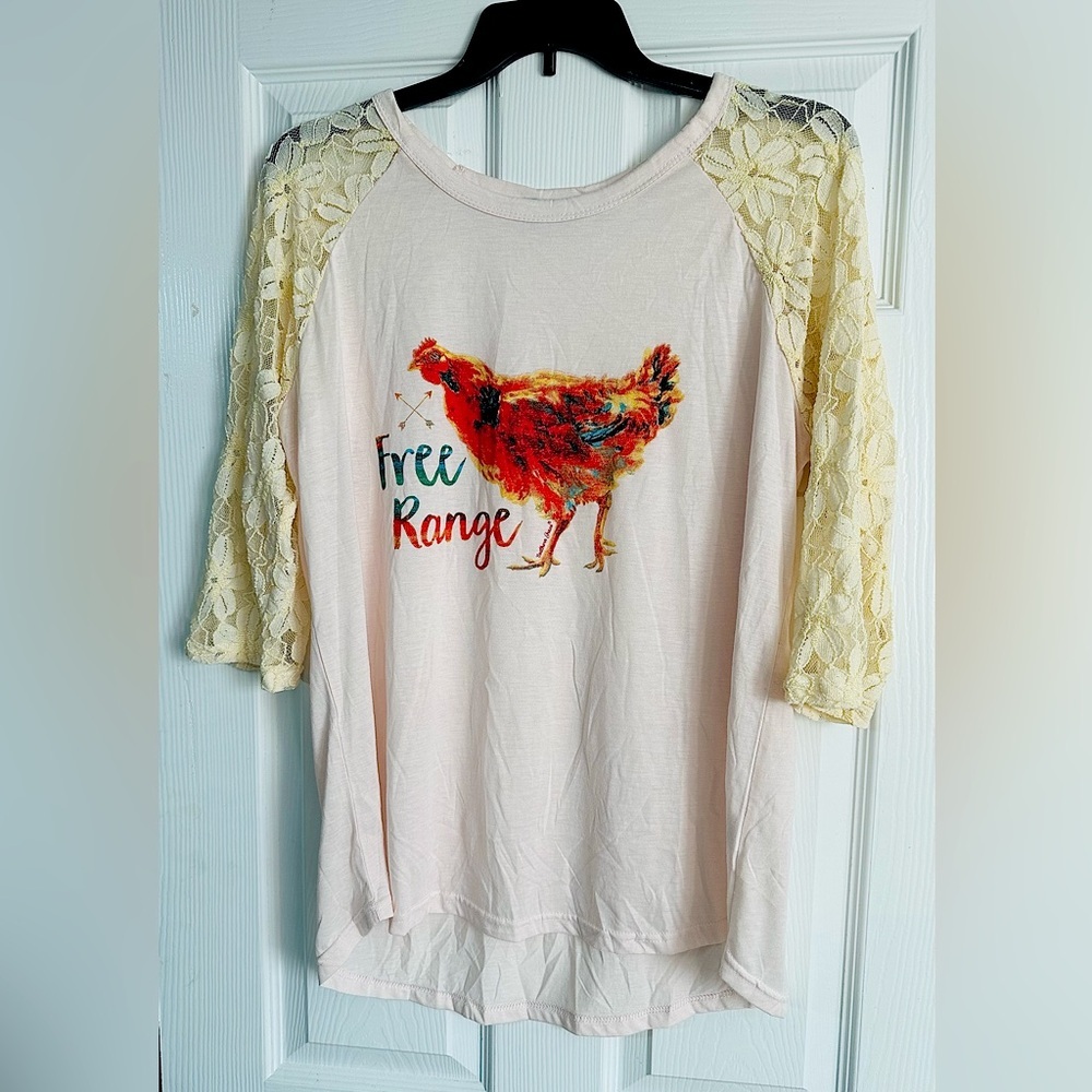 Southern Grace Free Range Chicken Rooster Lace Sleeves Pink T Shirt 2XL
